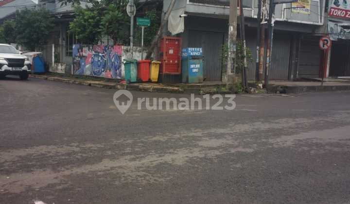 For Rent: 2-Story Corner Shop House Near Subang City Square For Rent: 2-Story Corner Shop House Near Subang City Square