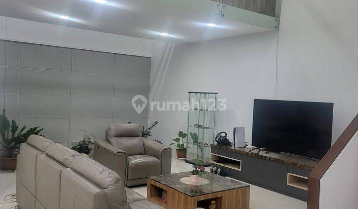 Dijual Rumah Lux di Mekar Wangi, Siap pakai 1