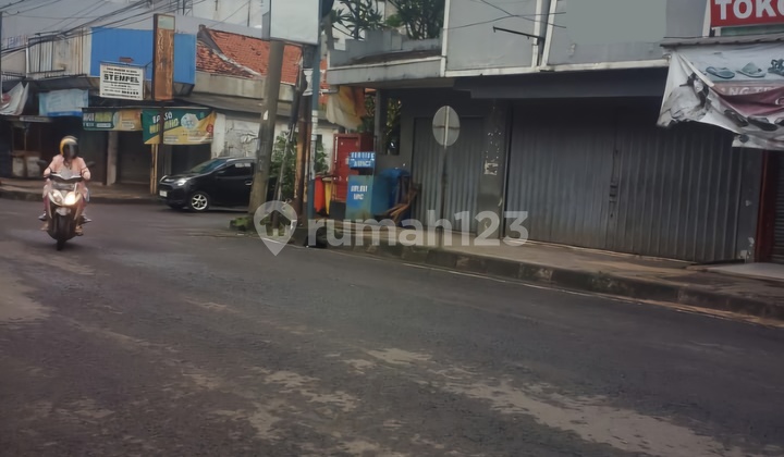 For Rent: 2-Story Corner Shop House Near Subang City Square For Rent: 2-Story Corner Shop House Near Subang City Square