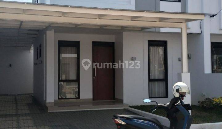 Jual Rumah 2 Lantai Siap Huni di Kompleks Batununggal Indah  1