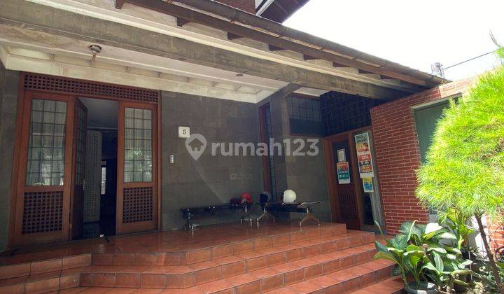 Rumah di Area Pusat Kota Dekat Dengan Gedung Sate Bandung 1