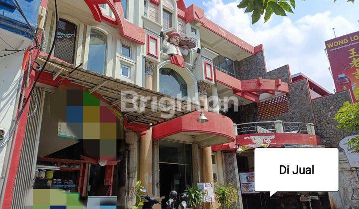 di jual ruko/gedung usaha jalan utama 1