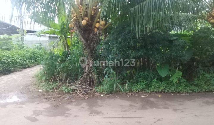 Dijual tanah ditengah perkampungan, dengan 2 akses jalan 2