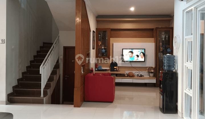 RUMAH 2 LANTAI FULL FURNISHED DEKAT ENTRANCE TOL & KOTA JOGJA 2