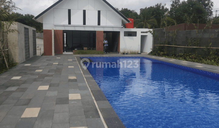 Rumah Dalam Kawasan Ada Kolam Renang Dekat UII Jalan Kaliurang Yogyakarta  3