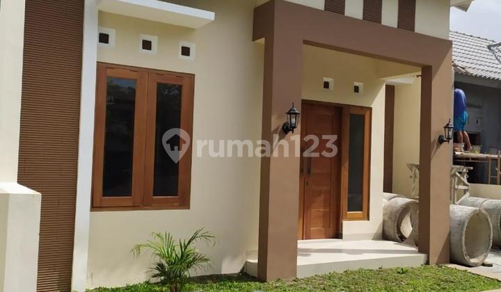Rumah Modern Minimalis SHM Di Sleman Utara  2