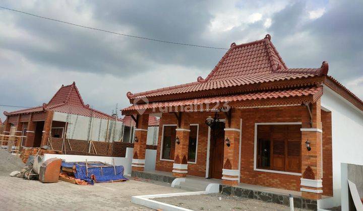 Rumah joglo 400jutaan di Prambanan lokasi strategis  1