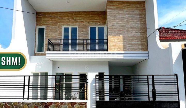 Rumah 2 Lantai Baru SHM di Surabaya, Siap Huni  2