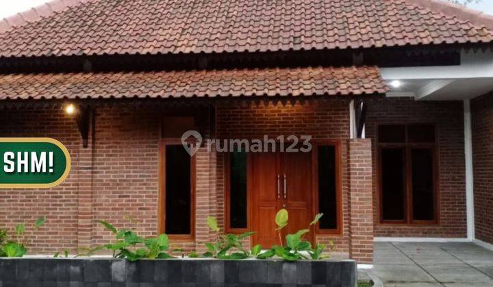 Rumah Baru Etnik Jawa SHM di Godean Sleman, Bisa Dp 0  2