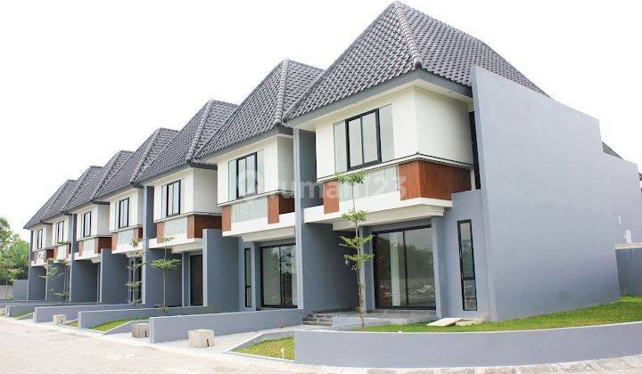 Rumah Mewah Modern Baru 2 Lantai Tepi Jalan Raya Palagan 1