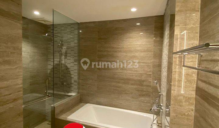 Apartment Tentrem Suite 2 Br, Unit Baru, Semifurnished, Pool View 7