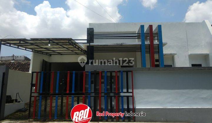 Rumah Bagus Unfurnished SHM di Jalan Puspowarno, Semarang 1