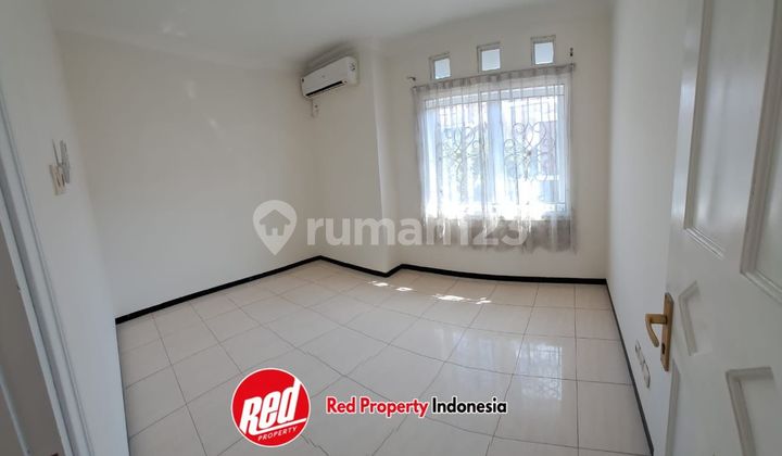 Disewakan Rumah 2 Lantai, Semi Furnish, Semarang 2