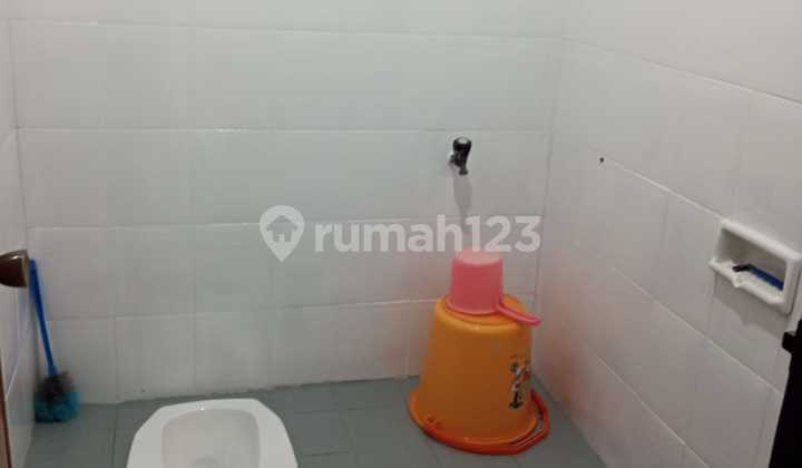 Beautiful and Ready to Occupy House for Rent, Duri Kepa West Jakarta 2