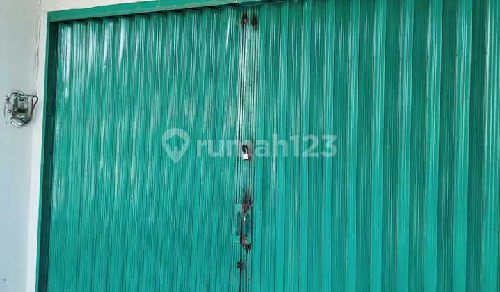 For Sale: Ready-to-Occupy Shop House, Strategically Located in Tanjung Duren. For Sale: Ready-to-Occupy Shop House, Strategically Located in Tanjung Duren.