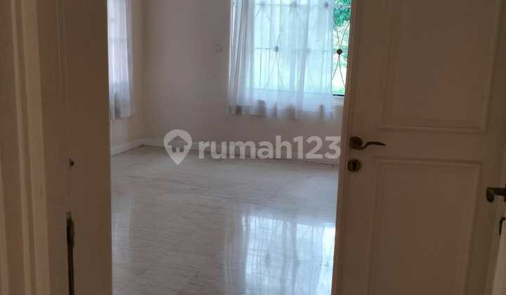 Dijual Rumah Bagus Siap Huni Berlokasi, Cluster BGH Sentul City  2