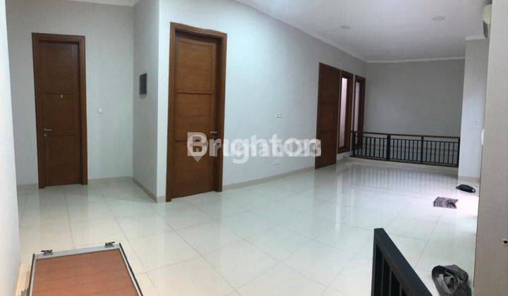 RUMAH MEWAH MODEREN, DURI KEPA, 10X 17M, 2 LANTAI, 3 KAMAR 3 KAMAR MANDI, 3 AC, PARKIR 2 MOBIL 2