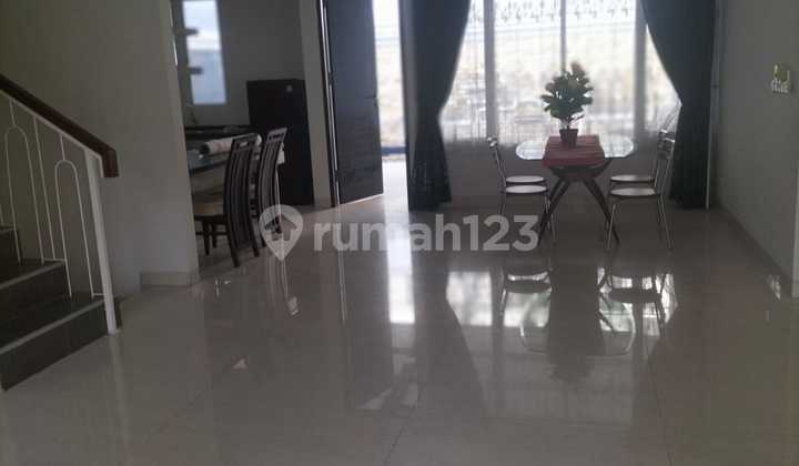 Dijual Rumah Cantik 2 lantai Siap Huni Berlokasi Di sentul city 1