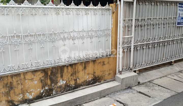 Termurah!!! Dijual Rumah Berlokasi Di Duri Kepa Jakarta Barat 