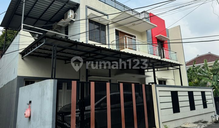 Dijual Rumah Cantik Dan Siap Huni Berlokasi Di Duri Kepa 