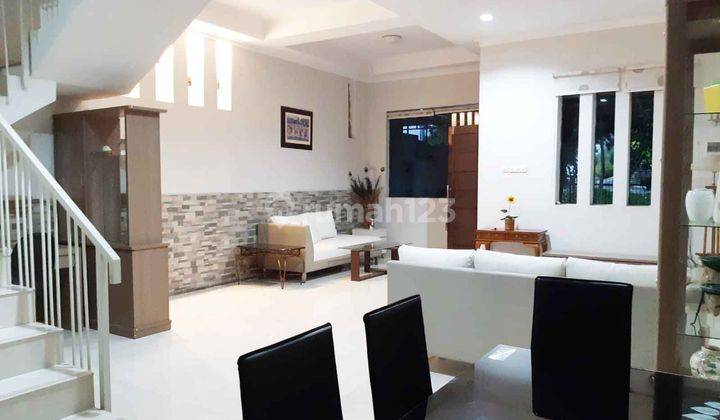 Rumah Full Furnished Setra Duta Bandung Strategis  1