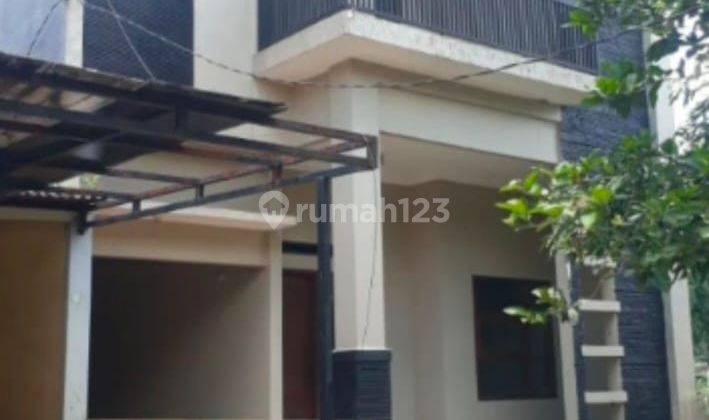 Dijual Rumah 2 Lantai Gede Bage Bandung Dengan Stasiun Kereta Cepat  1