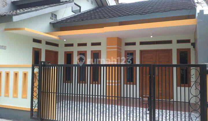 Rumah Nyaman di Komplek Pemda Padasuka Cimahi 1