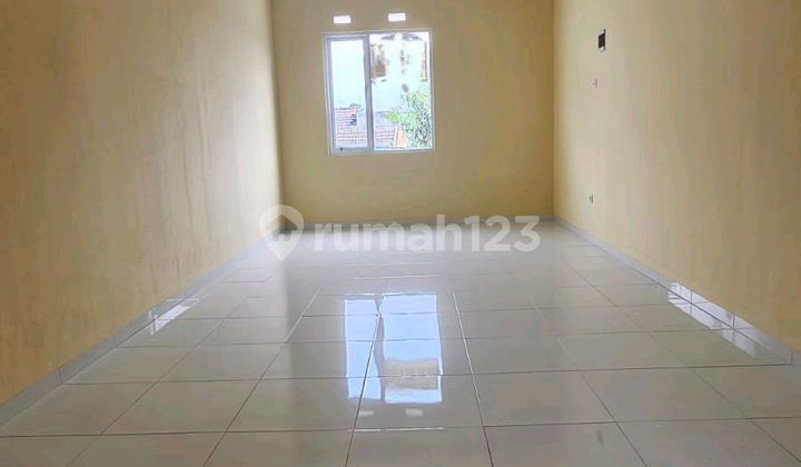 Two-Story Rendeng Shop House on Sukarno Hatta Wing, Bandung 2