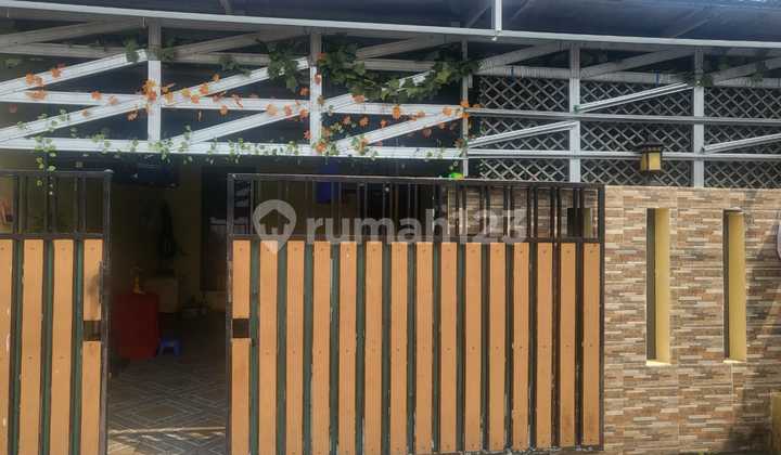 Beautiful Home Makes You Feel at Home in Kopo Ketapang 2