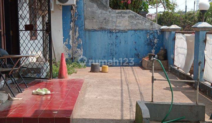 Rumah Tinggal Keluarga Shm Butuh Renovasi Hadap Selatan  2