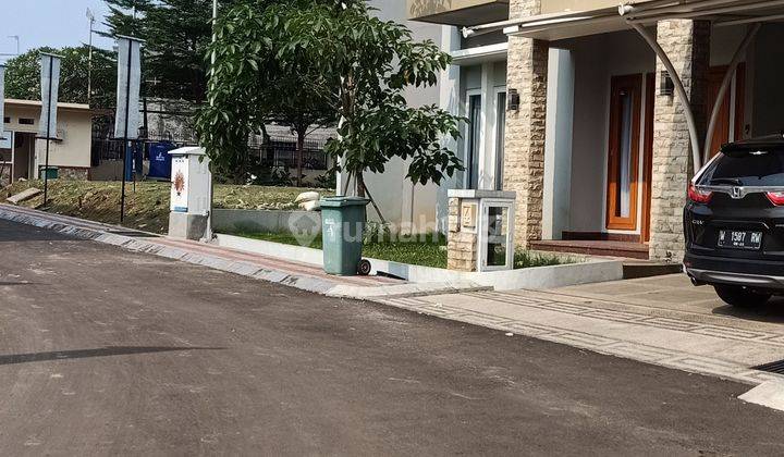 Rumah Baru Dalam Komplek Town House One Gate 1