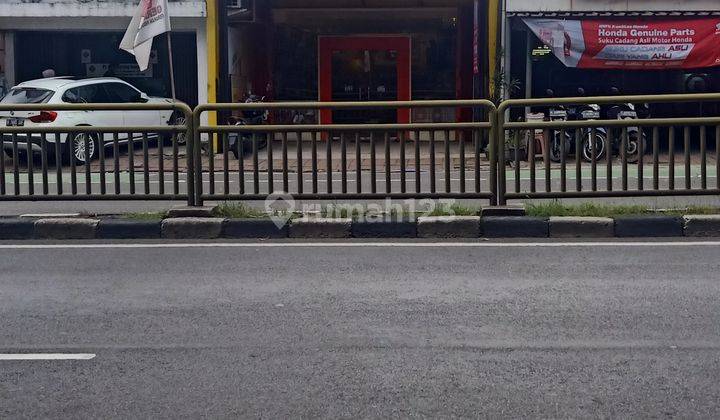 Ruang Usaha atau Kantor Di Jakan Raya Dr. Soepomo. 7