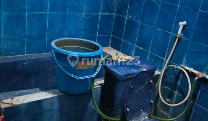 Two-Storey House, Two-Car Driveway, Flood-Free, 24-Hour Security 2