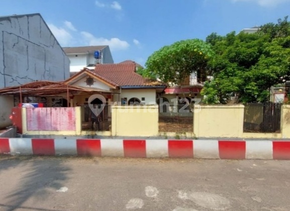Rumah Dua Lantai Dan Tanah Kosong Dijual Via Lelang 
