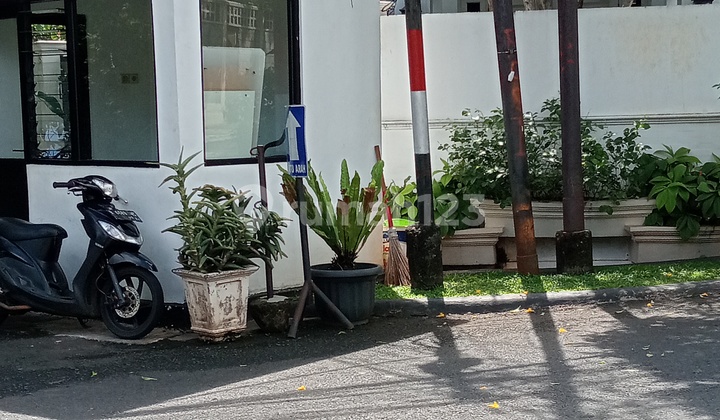 Rumah Asri Dalam Komplek Dua Lantai Harga Murah Dijual Via Lelang Rumah Asri Dalam Komplek Dua Lantai Harga Murah Dijual Via Lelang