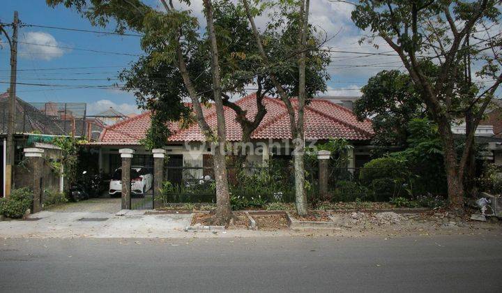 Rumah Murah 2 Lantai Bagus Untuk Bisnis SHM di Lodaya, Bandung 2