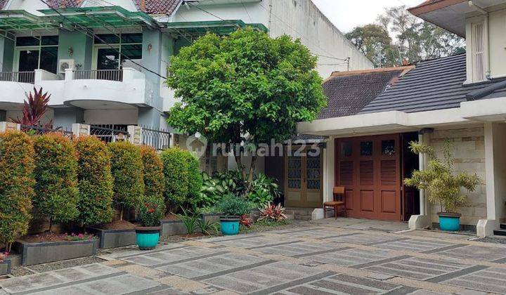DISEWA RUMAH MEWAH DIPATIUKUR BANDUNG COCOK UNTUK KANTOR DAN CAFE 21