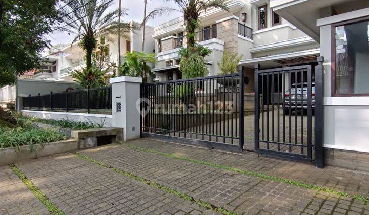 Rumah Mewah Sayap Dago Bandung Ada Kolam Reang 1