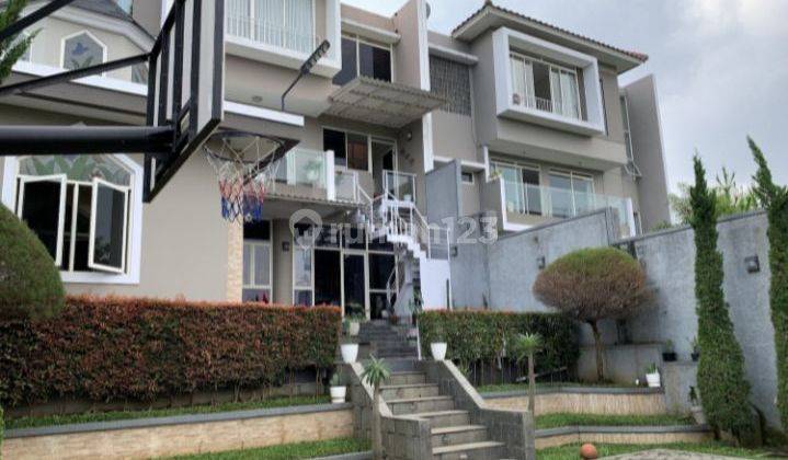 Rumah Lux Full Furnish Di Kota Baru Parahyangan Bandung 1