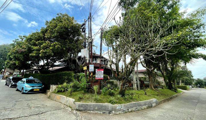 Rumah Hitung Tanah Bagus Unfurnished SHM di Geger Kalong, Bandung 2