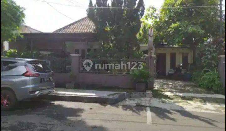 Rumah Murah di Jalan nanas sayap Riau Bandung SHM 1