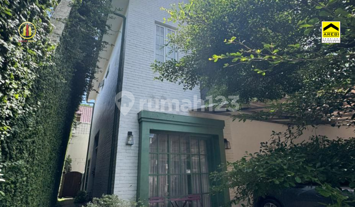 Rumah 2 Lantai di Turangga Buahbatu Dekat Tol Semi Furnish SHM 2