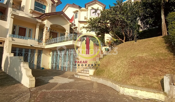 LUXURIOUS READY-TO-OCCUPY HOUSE IN ALAMANDA DAGO PERMAI BANDUNG 2