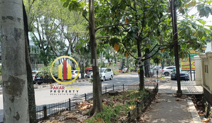 Rarely Available, Good Ready-to-Occupy SHM House in Supratman, Bandung. 2