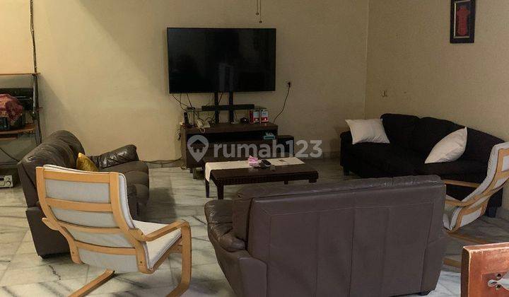 Disewakan Cepat Rumah Luas Semi Furnished Di Green Garden, Kedoya 2