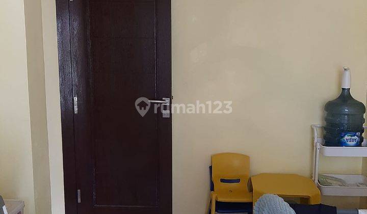 Dijual cepat Rumah 2.5 lantai furnished di Batavia Breeze, Pasar Kemis 2