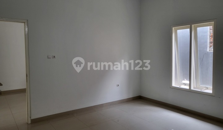 Dijual cepat Rumah baru ngantong di Kunciran, Tangerang 18