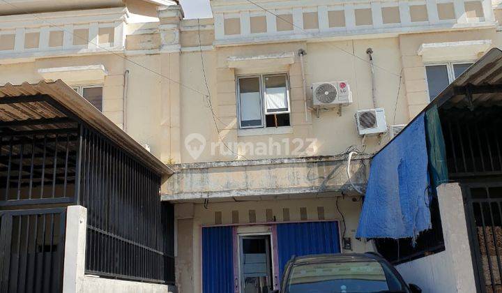 Disewakan cepat Ruko 2 lantai di Taman Surya 5, dekat Lottemart 1