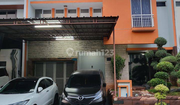 Dijual cepat Rumah mewah 2 lantai full furnished di Citra 6  1