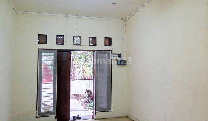 Dijual cepat Rumah tua luas di Cempaka Putih, Jakarta Pusat 2